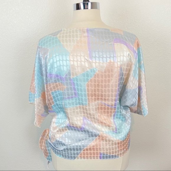 Dancing queens bring the sass, vintage style! - Picture 3 of 8